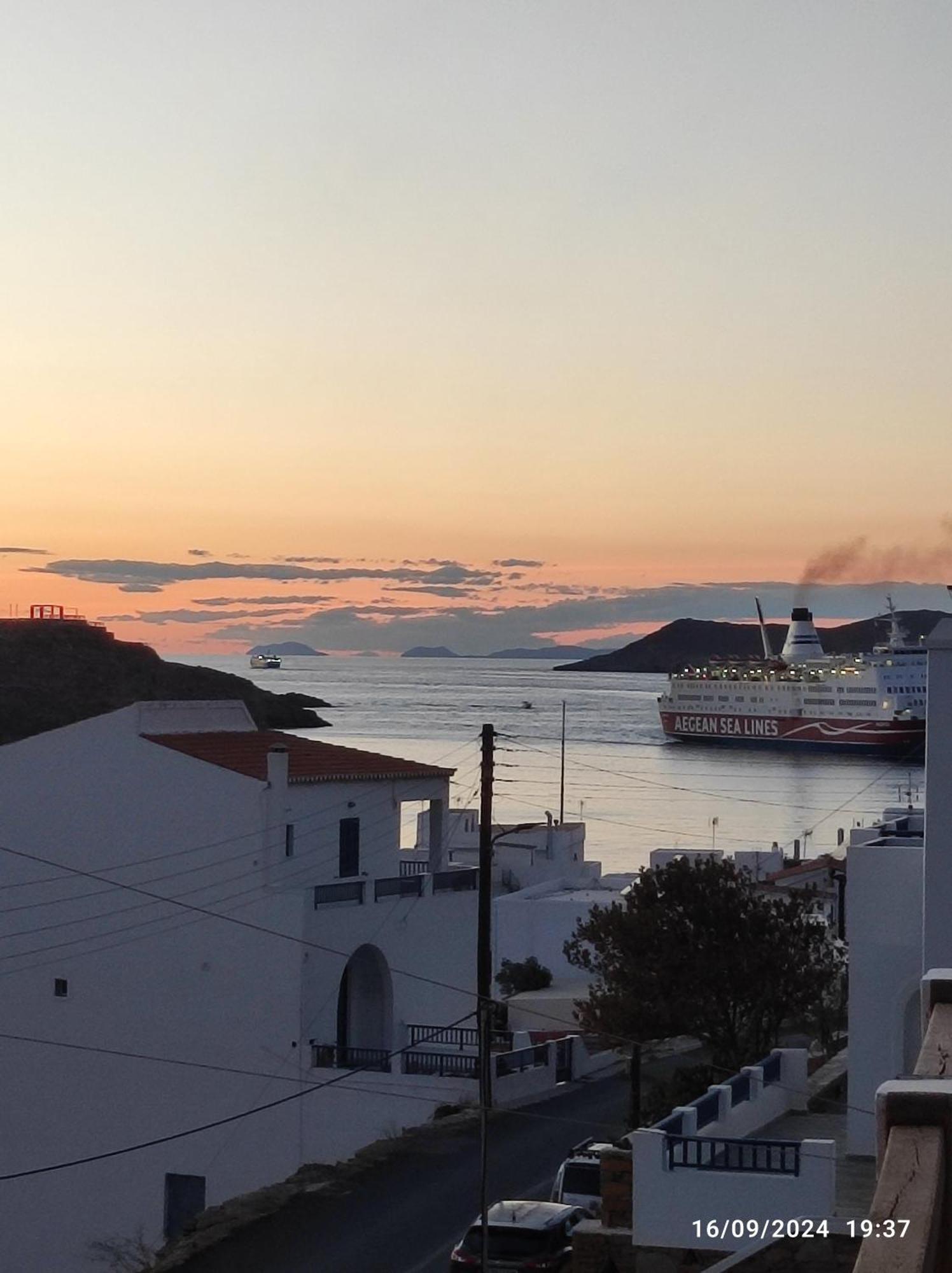 The View House Apartment Kithnos Exterior foto